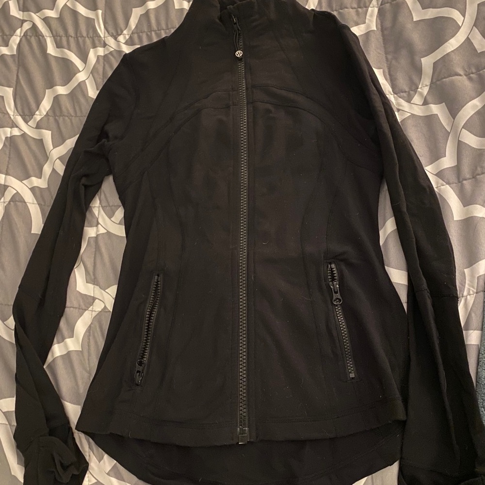 Lululemon black zip up